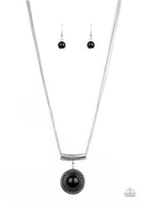 Gypsy Gulf - Black Paparazzi Necklace